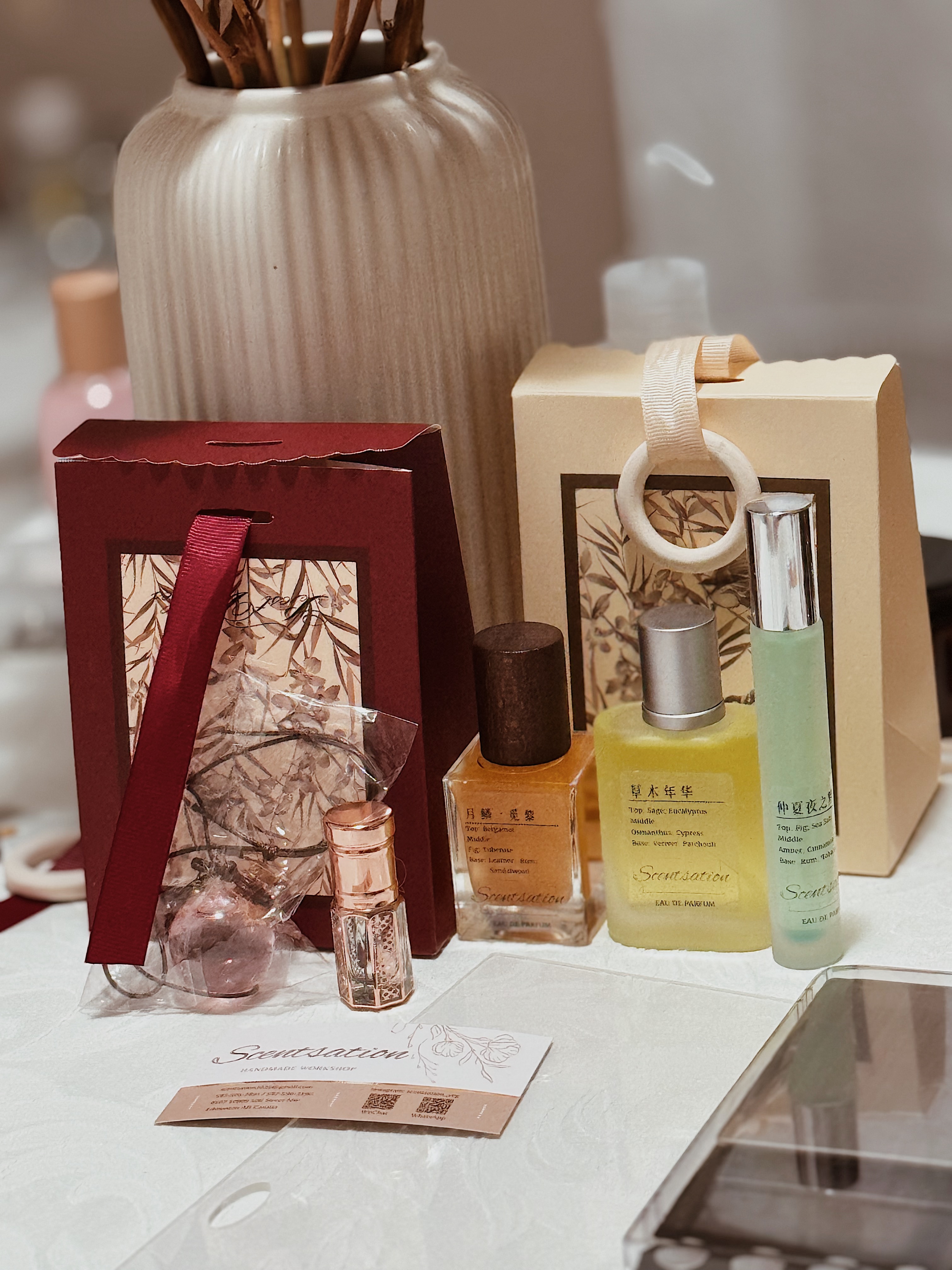 Holiday group session — eight friends, eight scents.